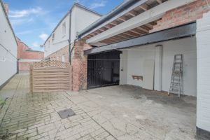 Photo 18- click for photo gallery